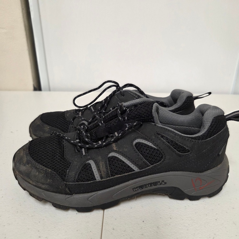 Merrell MK265427 Youth Size 6 Waterproof Hiking Shoes Black Grey Trail Sneakers